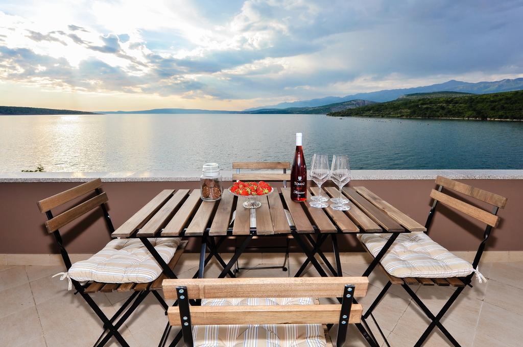 Apartmani Peric Meka Draga Obrovac Exterior foto