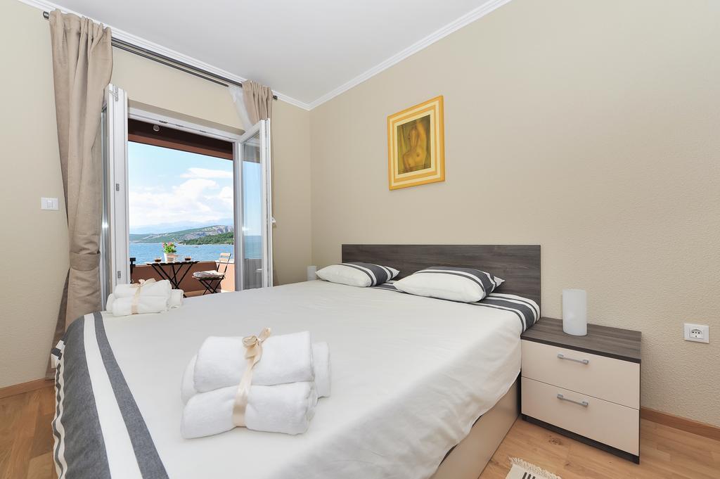 Apartmani Peric Meka Draga Obrovac Exterior foto